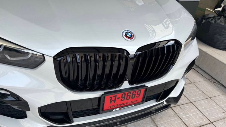BMW X5 2019 3.0 xDrive30d M Sport 4WD Sedan ดีเซล เกียร์อัตโนมัติ ขาว รูปที่ 2