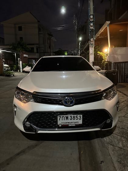 Toyota Camry 2018 2.5 Hybrid Premium Sedan ไฮบริด ไม่ติดแก๊ส เกียร์อัตโนมัติ ขาว รูปที่ 1