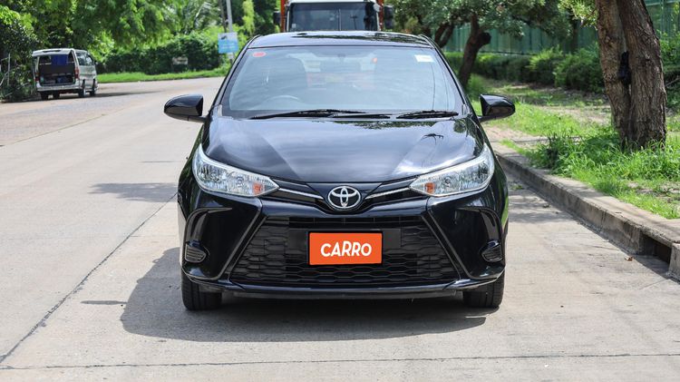 Toyota Yaris 2020 1.2 Entry Sedan เบนซิน ไม่ติดแก๊ส เกียร์อัตโนมัติ ดำ รูปที่ 2