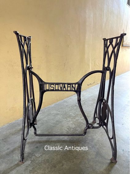 ขาจักร HUSOVARNA เหล็กหล่อสะสม รูปที่ 3