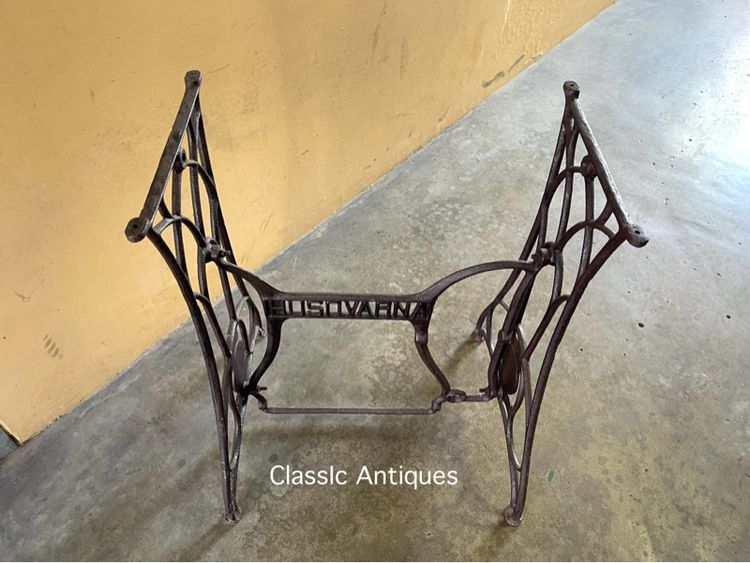 ขาจักร HUSOVARNA เหล็กหล่อสะสม รูปที่ 4