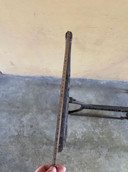 ขาจักร HUSOVARNA เหล็กหล่อสะสม รูปที่ 7