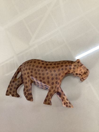 Hand Carved Wooden Leopard   รูปที่ 3