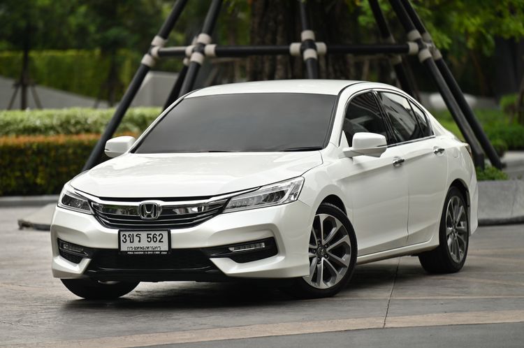 Honda Accord 2017 2.0 EL i-VTEC Sedan เบนซิน ไม่ติดแก๊ส เกียร์อัตโนมัติ ขาว