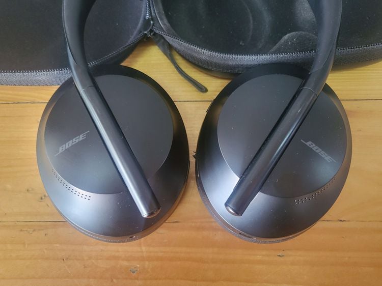 Bose Noise Cancelling Headphones 700 รูปที่ 3