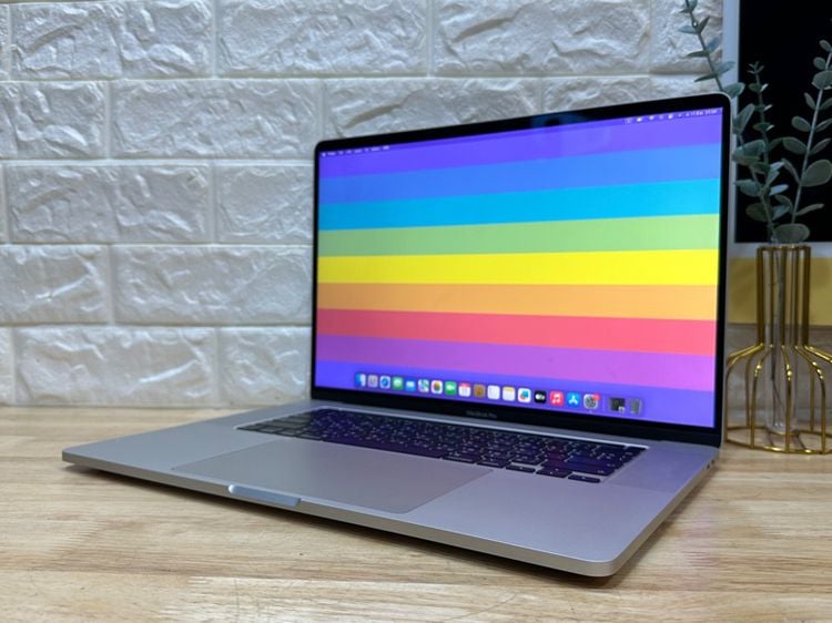 MacBook Pro (16-inch, 2019,Four Thunderbolt 3 ports) 6-Core Intel Core i7 Ram16GB SSD512GB Silver รูปที่ 2