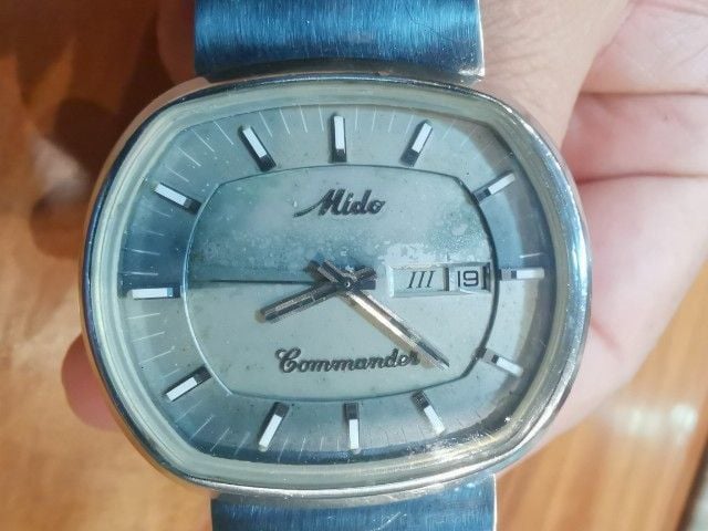 นาฬิกา​ mido commander  รูปที่ 1