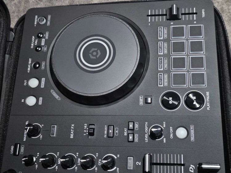 ขายเครื่องเล่น DJ CONTROLLER Pioneer ddj-flx4 รูปที่ 2