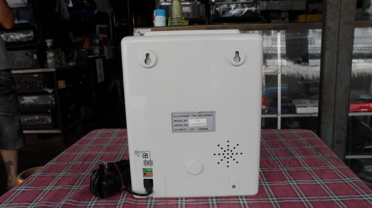 NEO CAL เครื่องตอกบัตรหน้าจอแบบเข็ม รุ่น T-9C รูปที่ 4