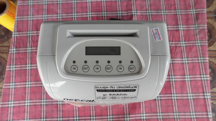 NEO CAL เครื่องตอกบัตรหน้าจอแบบเข็ม รุ่น T-9C รูปที่ 2