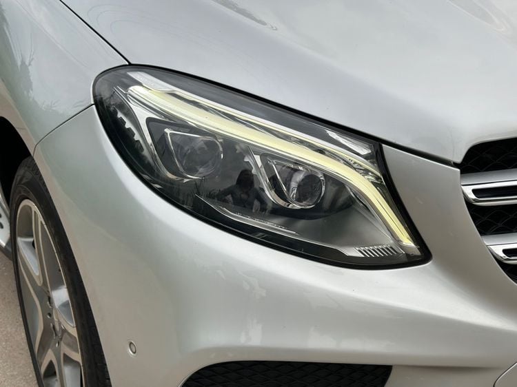 Mercedes-Benz GLE-Class 2016 GLE250 Utility-car ดีเซล เกียร์อัตโนมัติ บรอนซ์เงิน รูปที่ 4