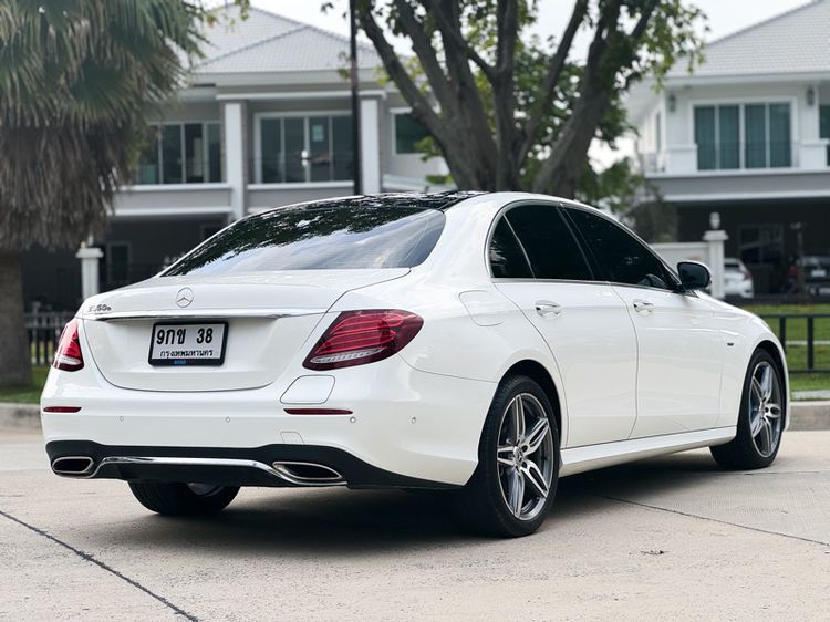 Mercedes-Benz E-Class 2018 E350 Sedan ไฮบริด ไม่ติดแก๊ส เกียร์อัตโนมัติ ขาว รูปที่ 4