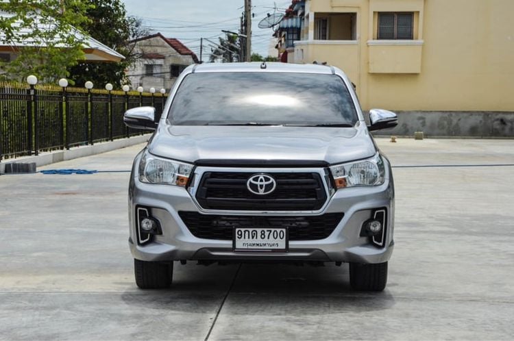 Toyota Hilux Revo 2019 2.4 J Plus Pickup เบนซิน เกียร์ธรรมดา บรอนซ์เงิน