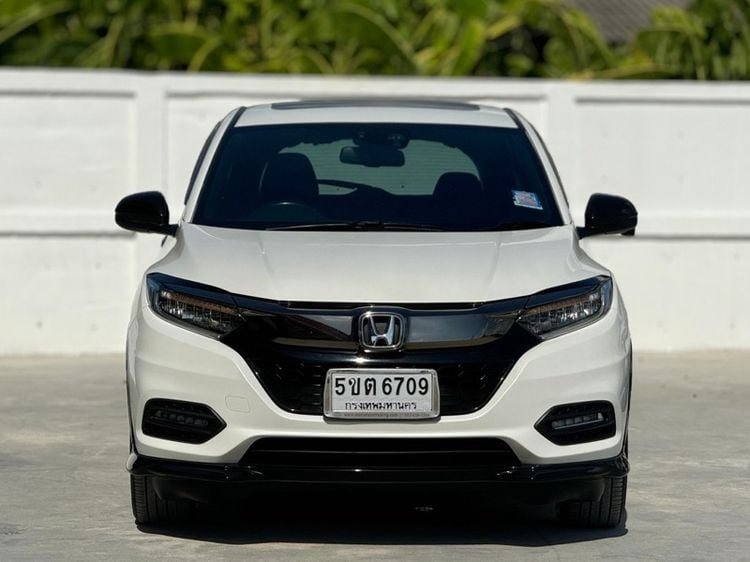 Honda HR-V 2018 1.8 RS Utility-car เบนซิน ไม่ติดแก๊ส เกียร์อัตโนมัติ ขาว รูปที่ 2
