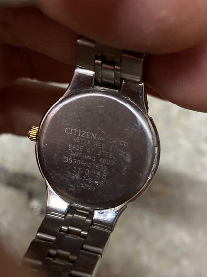 นาฬิกายี่ห้อ CITIZEN   EXZEED ควอทซ์ แท้มือสอง สายยาวประมาณ 16 เซนติเมตร  850฿  รูปที่ 2