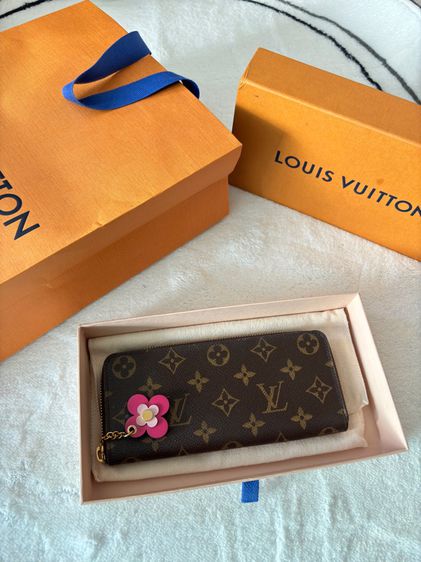 lv clemence blooming ปี17  รูปที่ 8