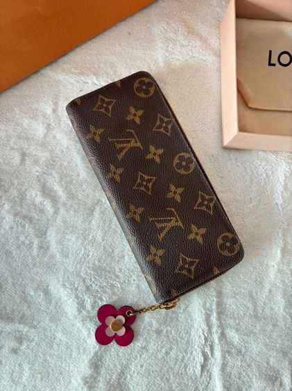 lv clemence blooming ปี17  รูปที่ 6