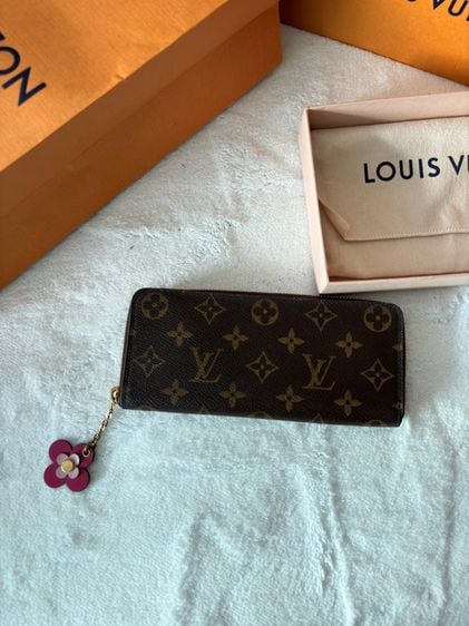 lv clemence blooming ปี17  รูปที่ 3