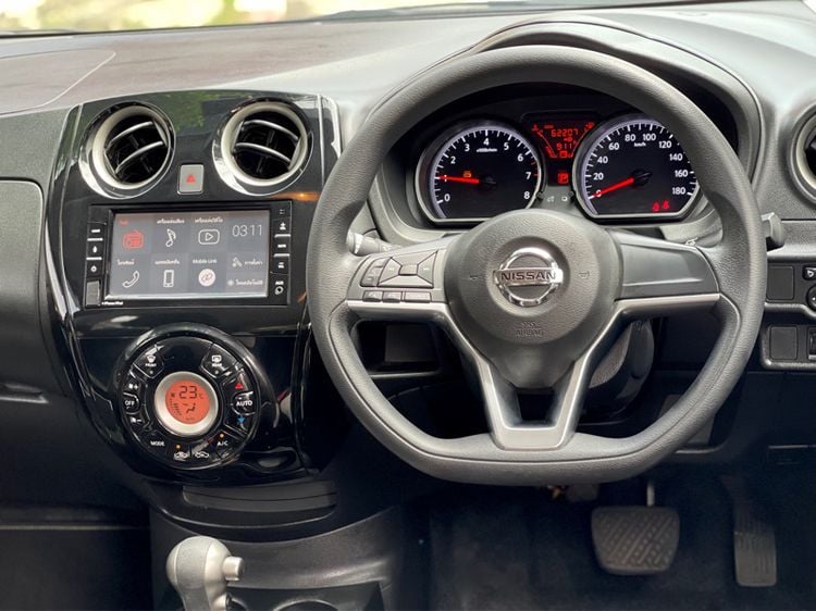 Nissan Note 2020 1.2 V Sedan เบนซิน ไม่ติดแก๊ส เกียร์อัตโนมัติ แดง รูปที่ 4