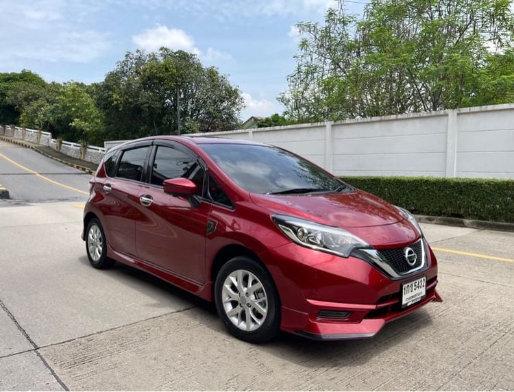 Nissan Note 2020 1.2 V Sedan เบนซิน ไม่ติดแก๊ส เกียร์อัตโนมัติ แดง รูปที่ 1