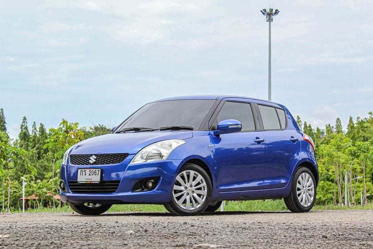 Suzuki Swift 2013 1.2 GLX Sedan เบนซิน ไม่ติดแก๊ส เกียร์อัตโนมัติ น้ำเงิน