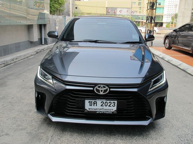 Toyota Yaris ATIV 2022 1.2 Smart Sedan เบนซิน ไม่ติดแก๊ส เกียร์อัตโนมัติ เทา รูปที่ 3