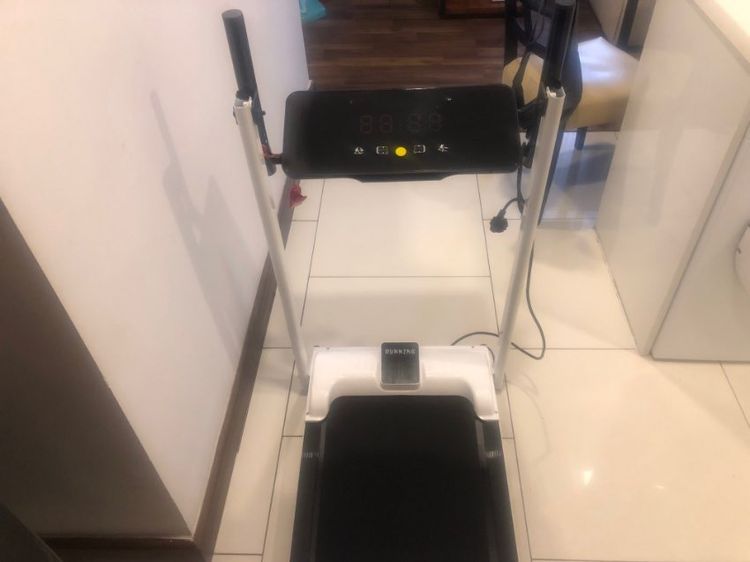 Treadmill (Electric Collapsible)  รูปที่ 2
