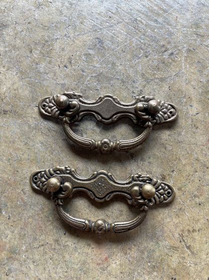 มือจับ ทองเหลือง B2