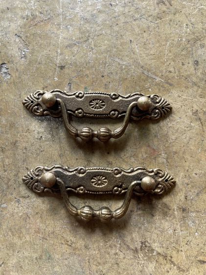 มือจับ ทองเหลือง B3