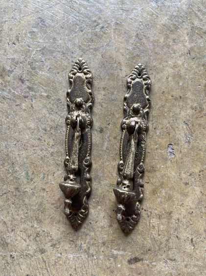 มือจับ ทองเหลือง B4