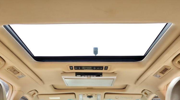 Toyota Alphard 2008 2.4 V Van เบนซิน ไม่ติดแก๊ส เกียร์อัตโนมัติ ขาว รูปที่ 4