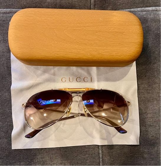 แว่นตากันแดด แว่นกันแดด GUCCI Bamboo เป็นรุ่น Limited สีชา ของแท้ สภาพสวยมาก