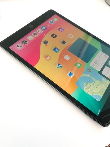 Apple iPad Gen7 32Gb Wifi สีเทา รองรับpencil1   แลกเทินคุยได้ รูปที่ 5