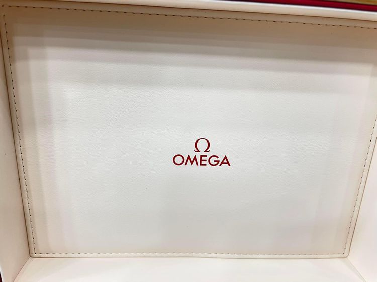 กล่องใส่นาฬิกา OMEGA แท้ กล่องไม้ สวยๆ รูปที่ 7