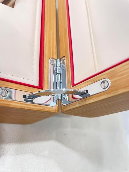 กล่องใส่นาฬิกา OMEGA แท้ กล่องไม้ สวยๆ รูปที่ 5