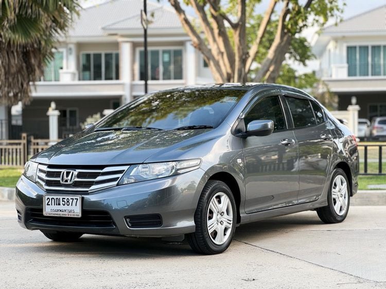 Honda City 2013 1.5 S i-VTEC Sedan เบนซิน ไม่ติดแก๊ส เกียร์อัตโนมัติ เทา