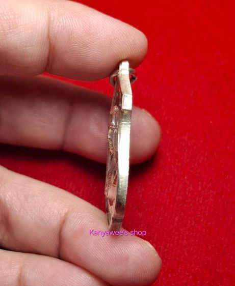 เหรียญเงิu พระบาทสมเด็จพระพุทธยอดฟ้าจุฬาโลกฯ sัชกาลที่ 1 วัดพระเชตุพนฯ ปี 2510. รูปที่ 4