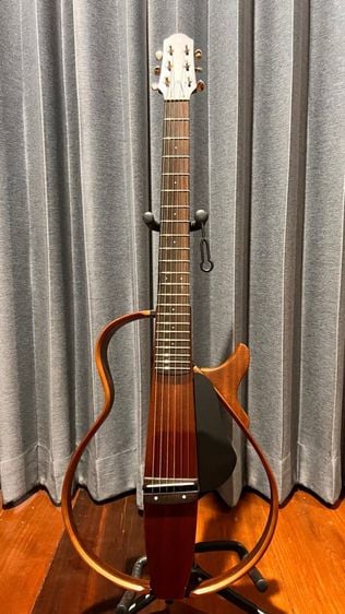 กีตาร์ Yamaha Silent Guitar 