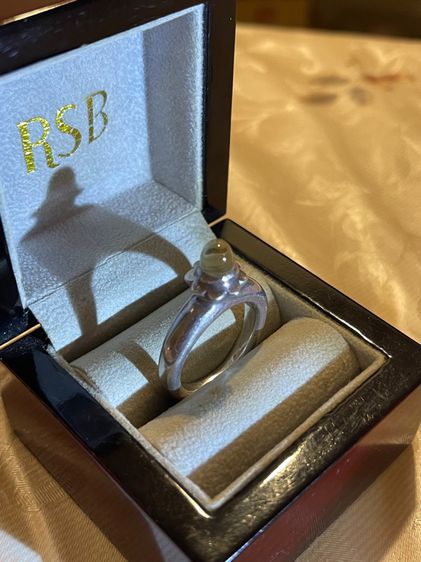 แหวนหินเขี้ยวหนุมาน รูปที่ 2