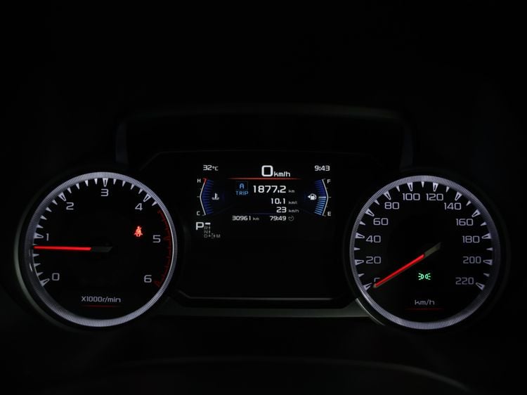 Isuzu D-MAX 2021 3.0 Vcross M 4WD Pickup ดีเซล ไม่ติดแก๊ส เกียร์อัตโนมัติ ขาว รูปที่ 3