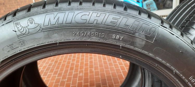 ยาง Runflat Michelin 245-45R19 ปลายปี22สภาพเหมือนใหม่ รูปที่ 11