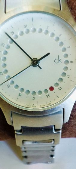 นาฬิกามือสอง Calvin Klein ทรงเลดี้ Swiss Made รูปที่ 2