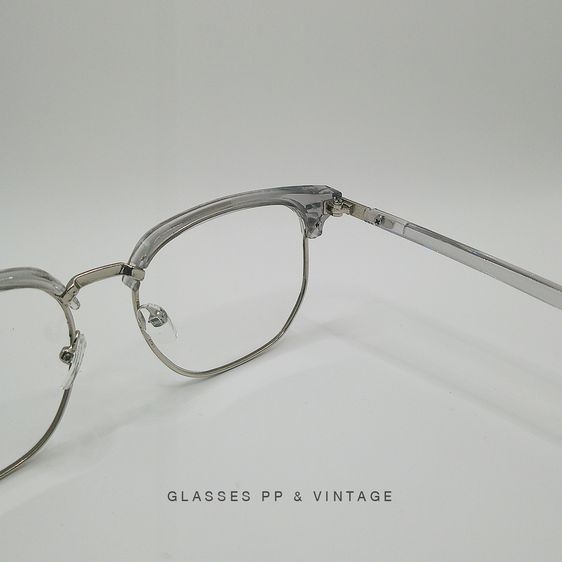 250 บาทส่งฟรี (กรอบสีเทา) แว่นตากรองแสงสีฟ้า พร้อมอุปกรณ์ซองหนังเก็บแว่น ผ้าเช็คแว่น ครบชุด รูปที่ 4