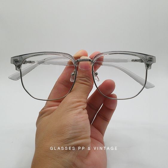 250 บาทส่งฟรี (กรอบสีเทา) แว่นตากรองแสงสีฟ้า พร้อมอุปกรณ์ซองหนังเก็บแว่น ผ้าเช็คแว่น ครบชุด รูปที่ 2