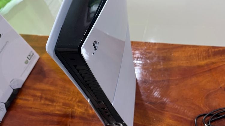 Playstation 5 (PS5) รุ่น slim ใส่แผ่น รูปที่ 3