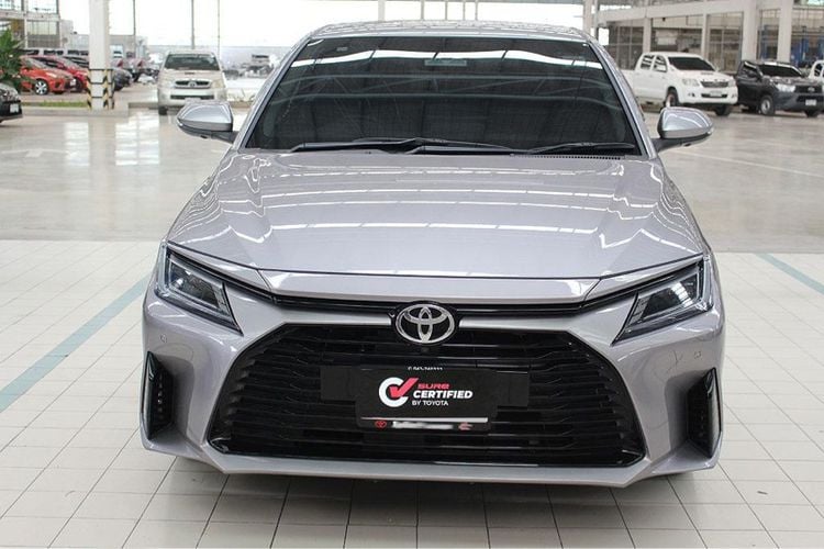Toyota Yaris ATIV 2023 1.2 Sport Premium Sedan เบนซิน ไม่ติดแก๊ส เกียร์อัตโนมัติ เทา รูปที่ 2