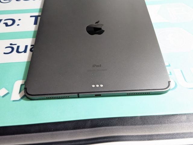 ขาย เทิร์น iPad Pro 11 2018 Cellular 256 Gb Gray ศูนย์ไทย มีตัวเครื่องอย่างเดียว ไม่มีอุปกรณ์อื่น เพียง 11,990 บาท เท่านั้น ครับ  รูปที่ 7