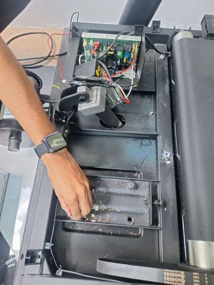 ช่างซ่อมลู่วิ่งไฟฟ้าSpirit ST2500 ช่างซ่อมลู่วิ่งไฟฟ้าปากเกร็ด ซ่อมได้ทุกรุ่น ทุกยี่ห้อ ทุกอาการ บริการถึงบ้านท่านทั่วไทย รูปที่ 9