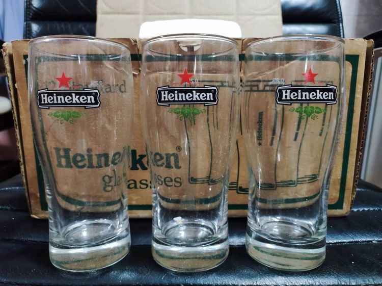 ขายแก้ว Heineken 25 cl รุ่นดาว ฉลากดำสมัยแรก ๆ ลิขสิทธิ์แท้ ของใหม่ ยกกล่อง เป็นของสะสม 