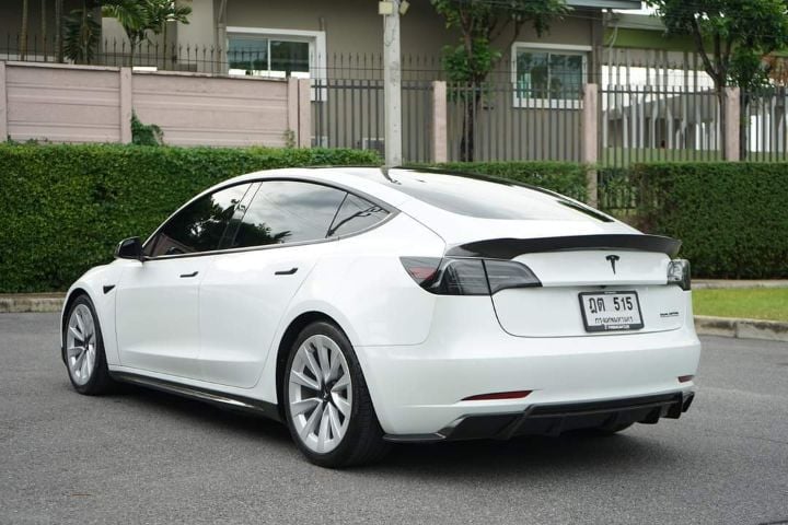 Tesla Model-3 2022 Long Range 4WD Sedan ไฟฟ้า เกียร์อัตโนมัติ ขาว รูปที่ 2